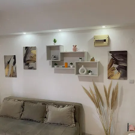 ---apartmani Radosavljevic--- Apartman *